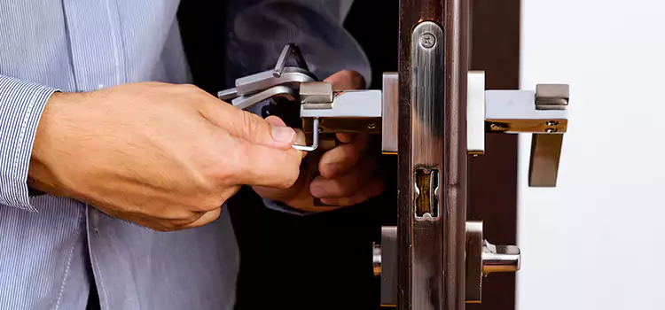 Commercial Door Lock Repair Saint-Raymond