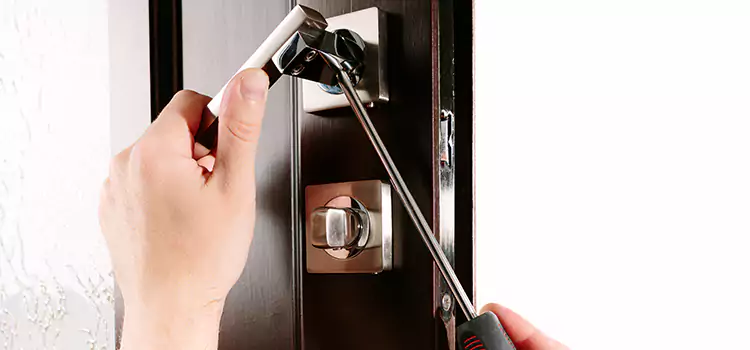 Door Lock Replacement Service Saint-Raymond
